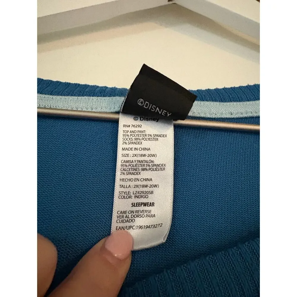 Disney Women’s 2XL Stitch Pajamas - Picture 2 of 3
